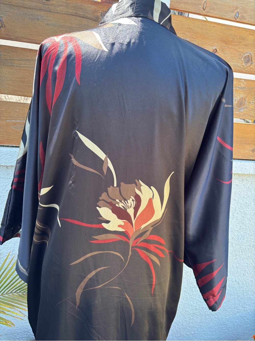 HANA LONG KIMONO ROBE - Picture 5 of 9